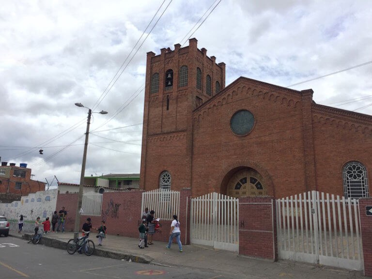 cb40f2_81752f0ae04845588ab063a20d0aedc6~mv2